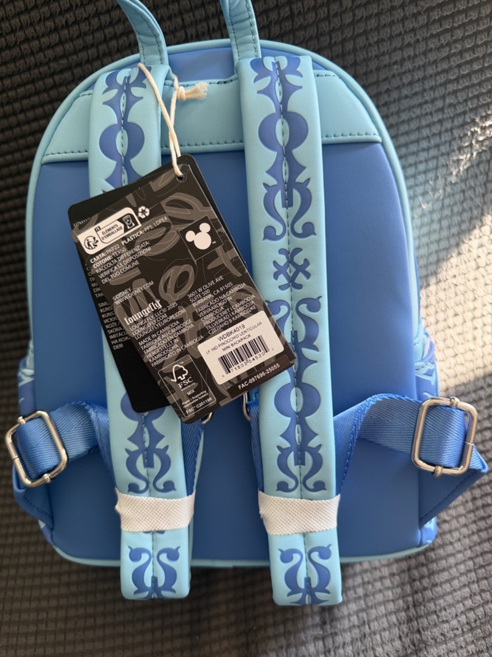Disney Pinocchio Loungefly Mini Backpack - Picture 3 of 4